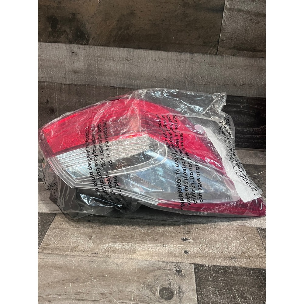 TYC Left Tail Light Assembly 13-15 Honda Accord Sedan Driver Side 11-6530-00-1N